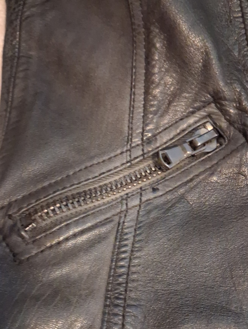 Black Rivet Women's Black Genuine Leather Moto Jacket. Sporty and Sleek. Y2k L - Picture 11 of 15
